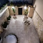 Bed and breakfast Casa Gnoni - 4*